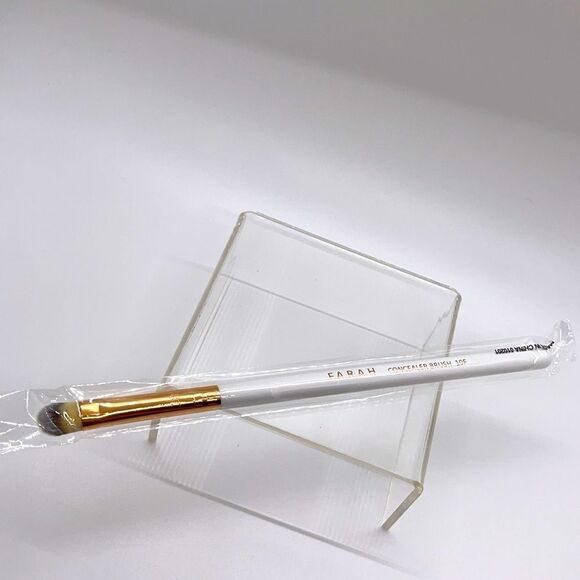 NWT F.A.R.A.H. Concealer Brush 10F Rose Gold - Picture 2 of 4